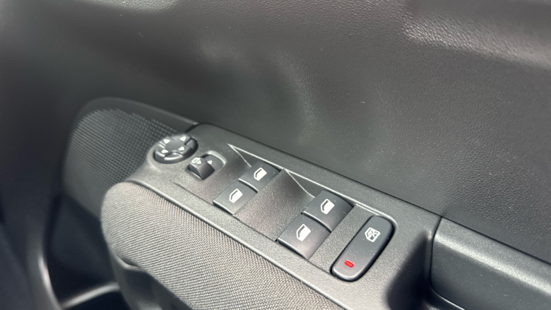 Citroen C3 Aircross 1.2 PureTech 110 Max 5dr Petrol Hatchback